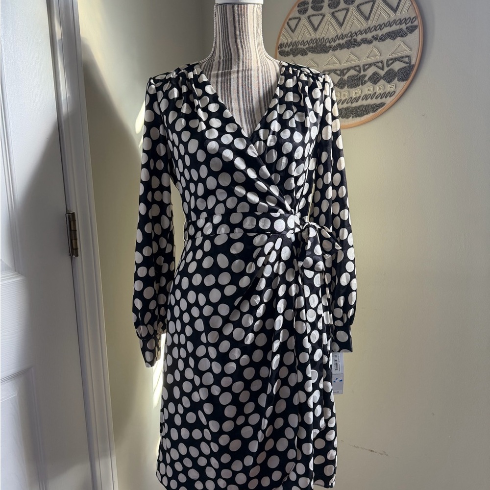London Times Black and White Polka Dot Long Sleeve Dress